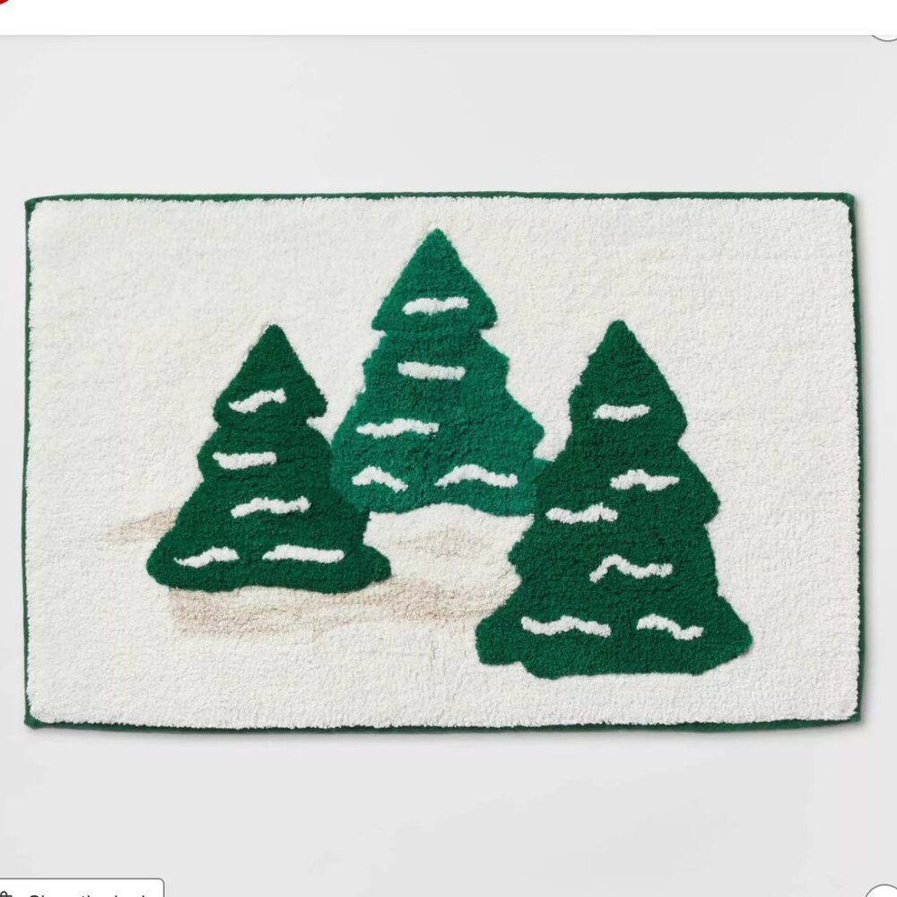 New Threshold 20" x 30" Christmas Tree Bath Rug